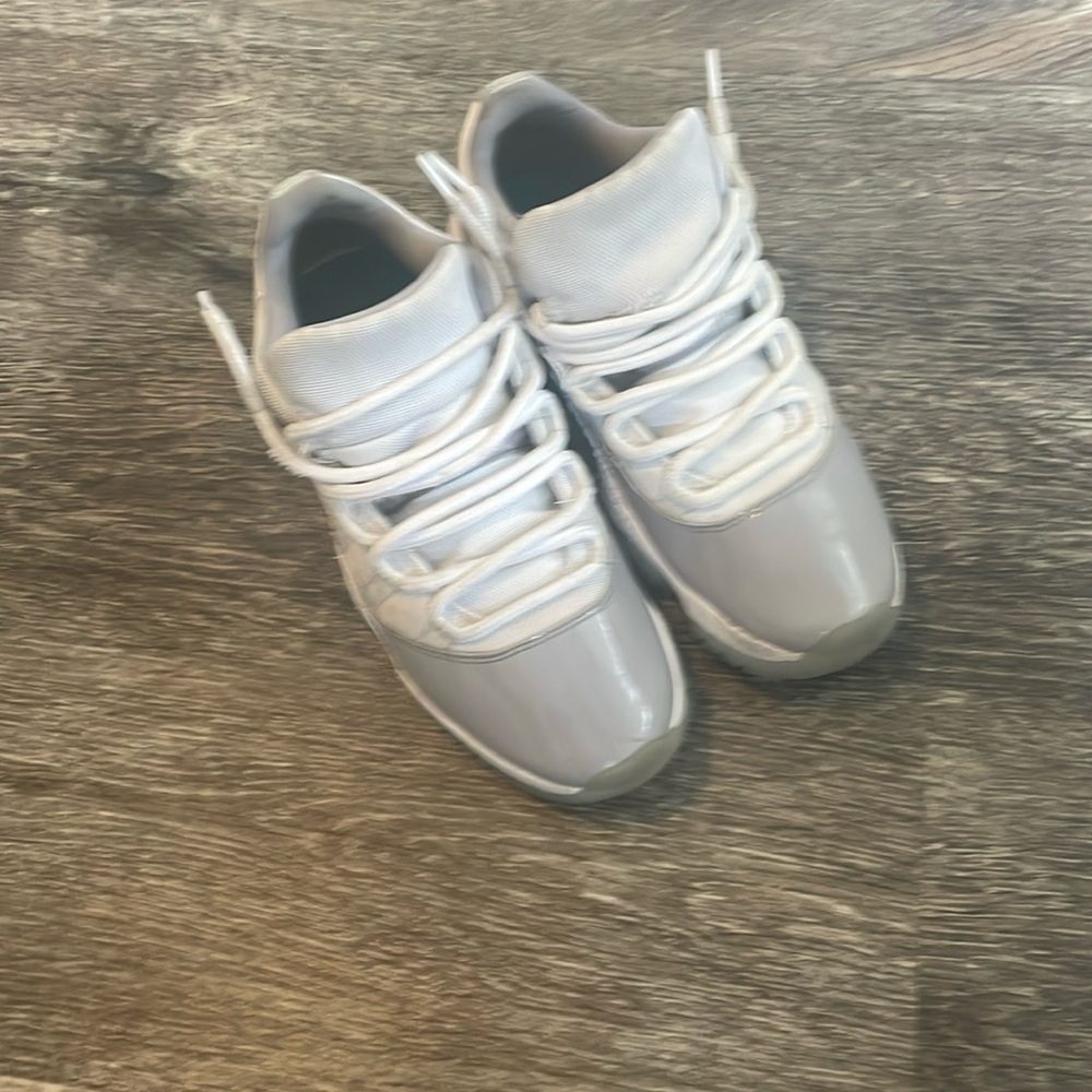 jordan 11 white cement